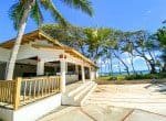 Restaurant rénové en bord de mer Encuentro Beach Surf Cabarete République dominicaine