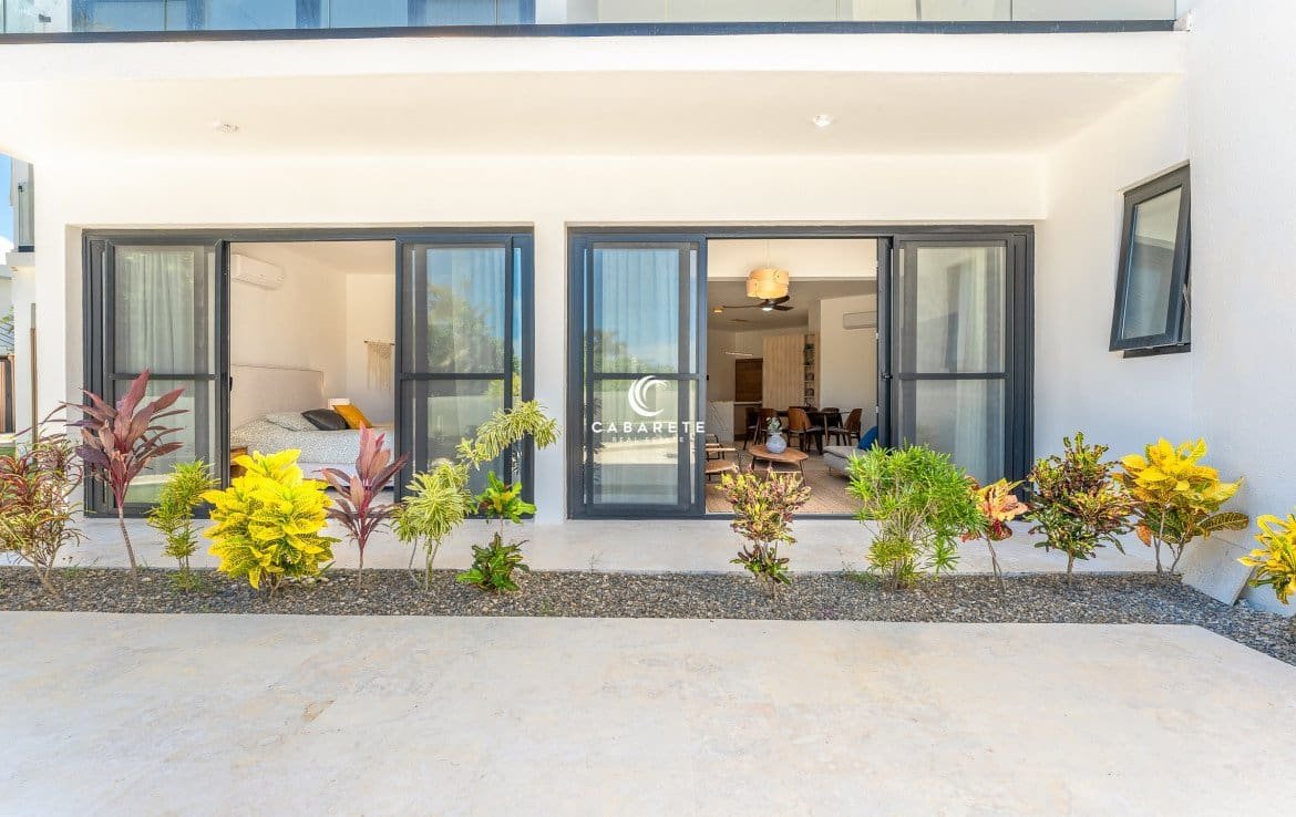 Cabarete Modern Apartment with Patio and Pool View