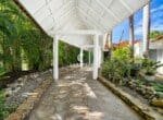 Coastal Villa: Luxury Living