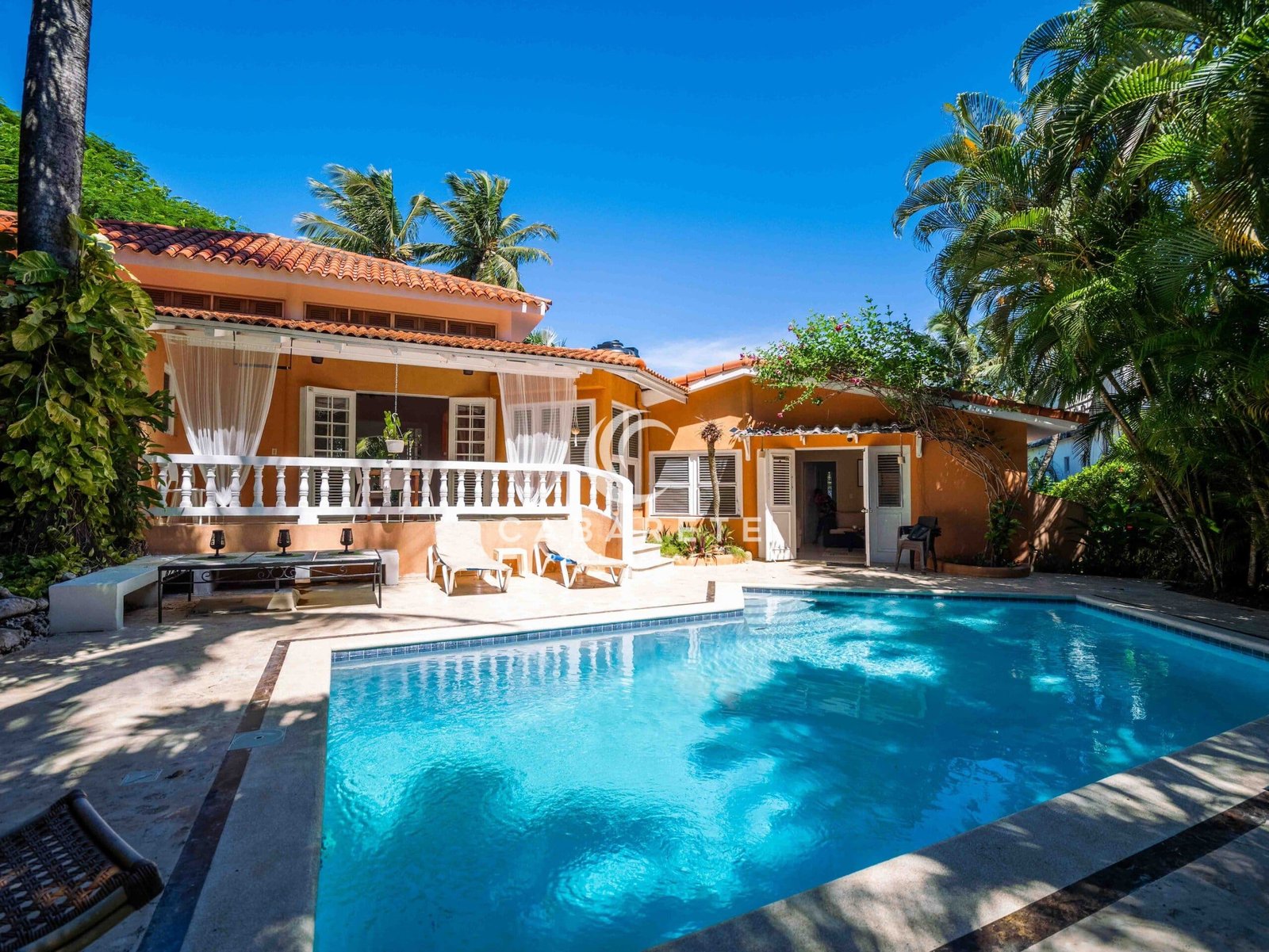 Caribbean Style Encuentro Villa Outside View