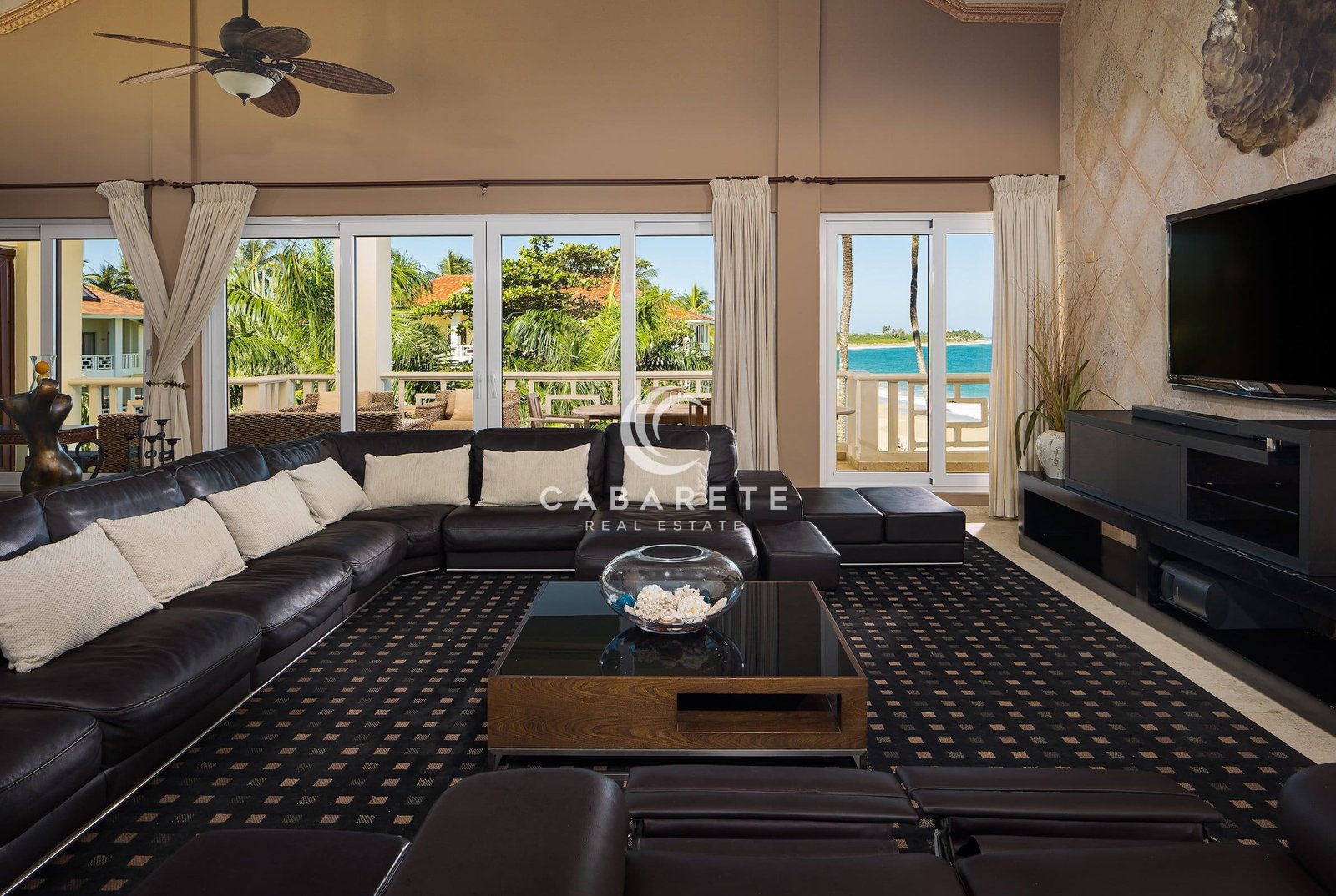 Cabarete Beachfront Penthouse Living