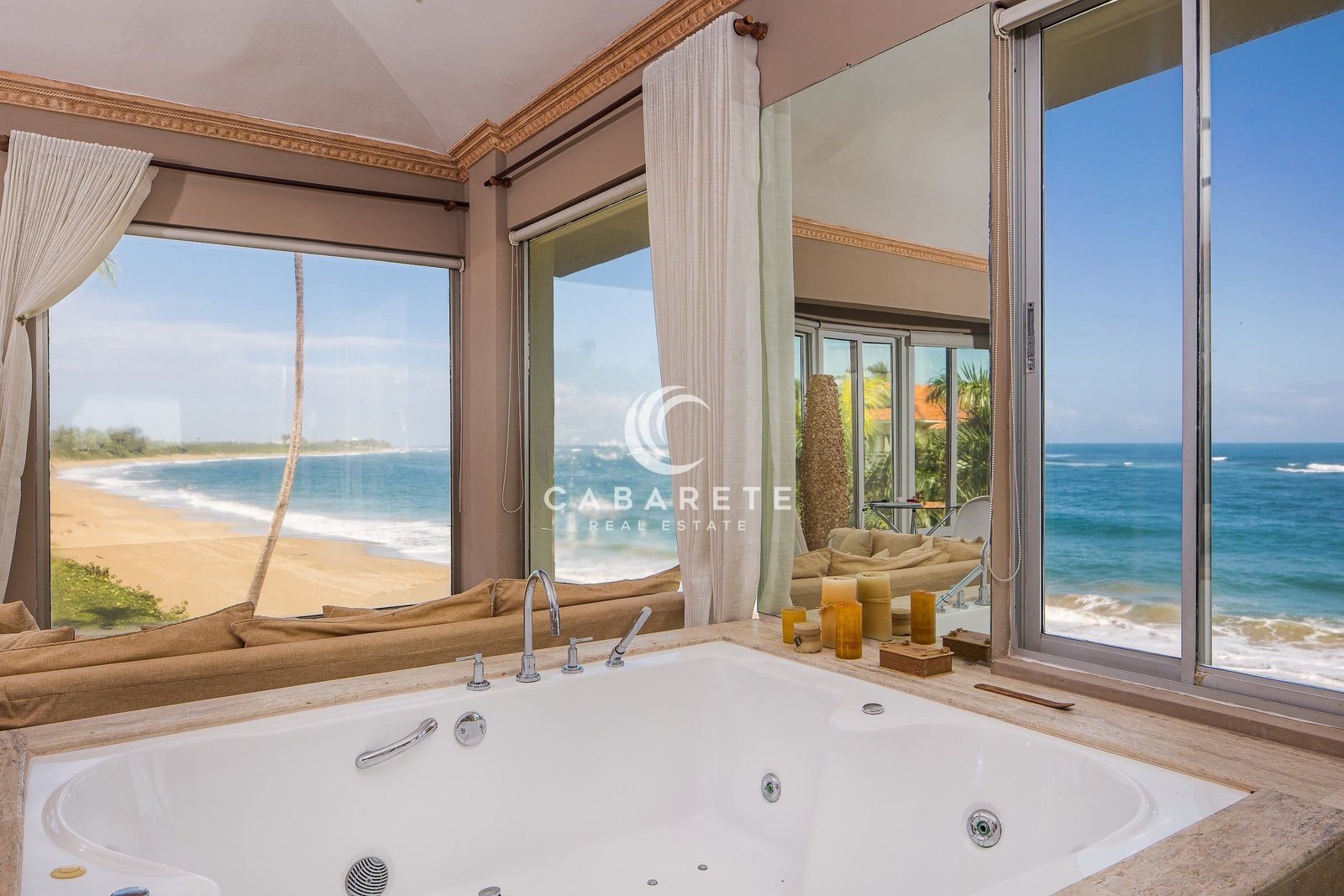 Cabarete Beachfront Penthouse Bathroom Master