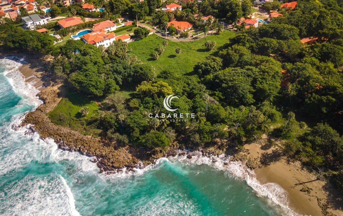 Two Quiet Beachfront Lots Cabarete