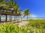 One Bedroom Beachfront Condo Garden