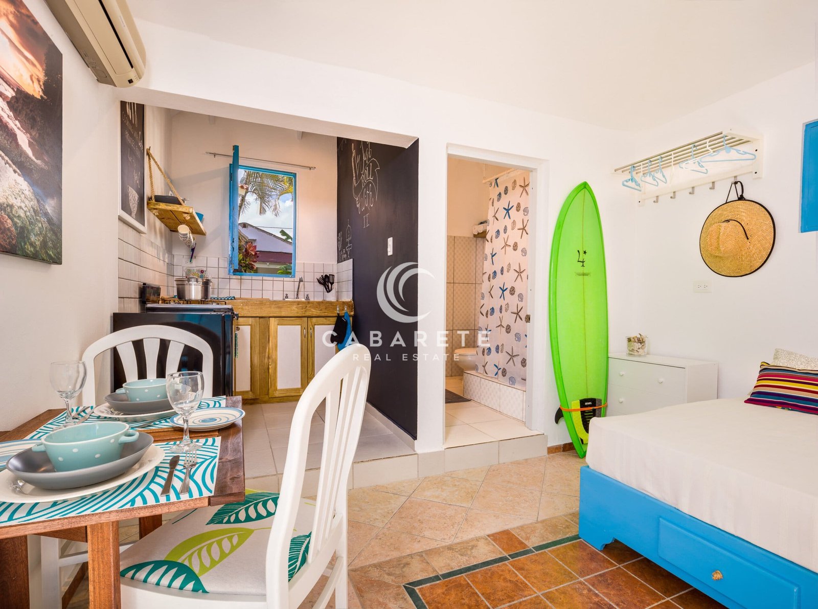 Spacious Perla Marina Villa Guest House Interior 1