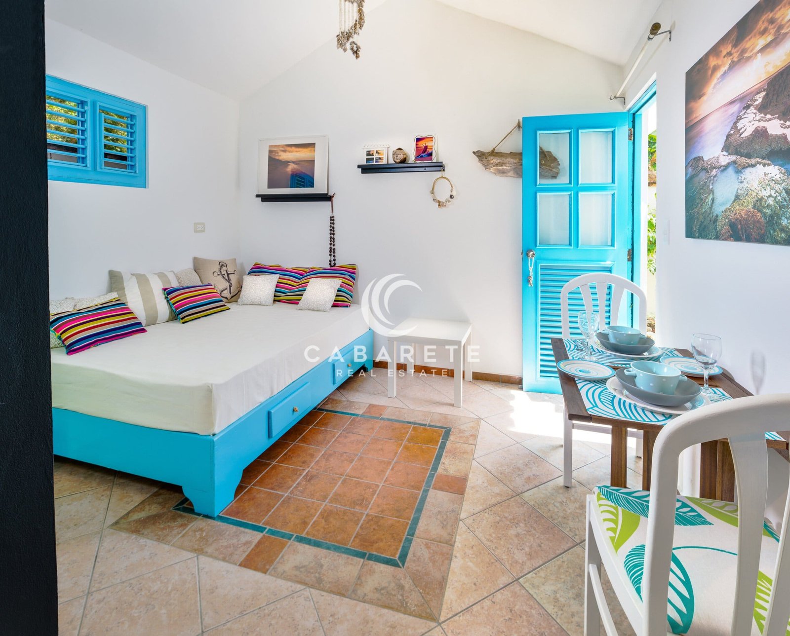 Spacious Perla Marina Villa Guest House Interior 2