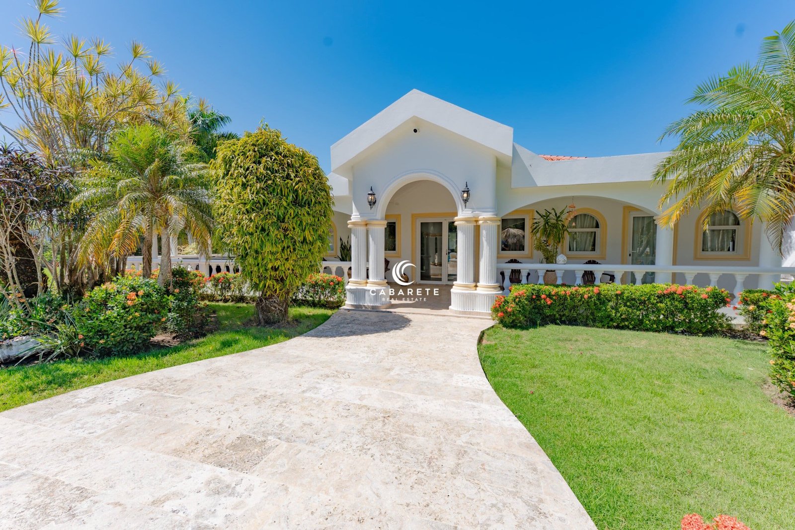 Excellent Wi-Fi and cable access make remote work or streaming effortless. #DigitalNomadLife #WorkFromParadise #CabareteConnected
