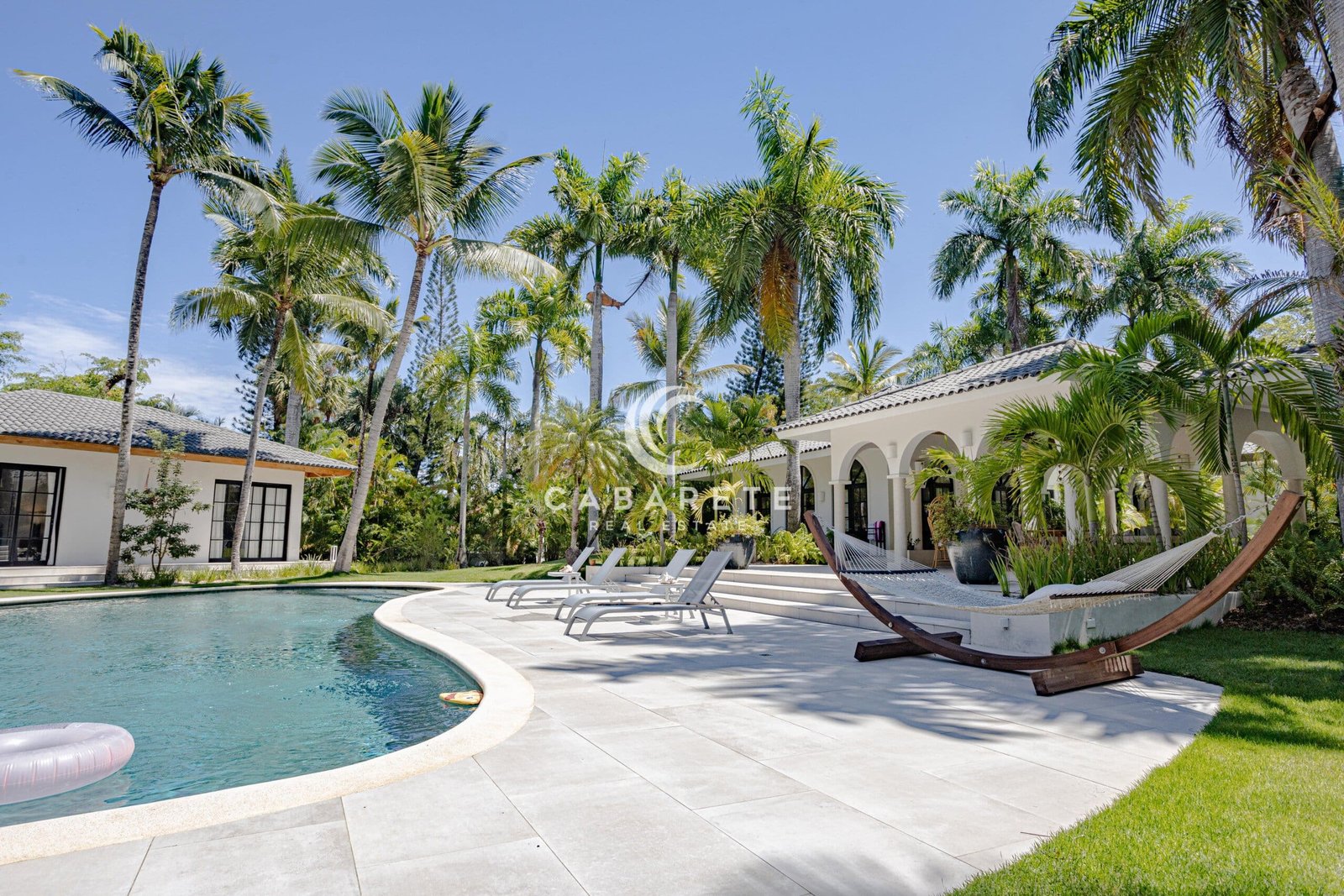 Backyard view of house1
