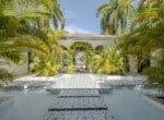 Fountain area 2