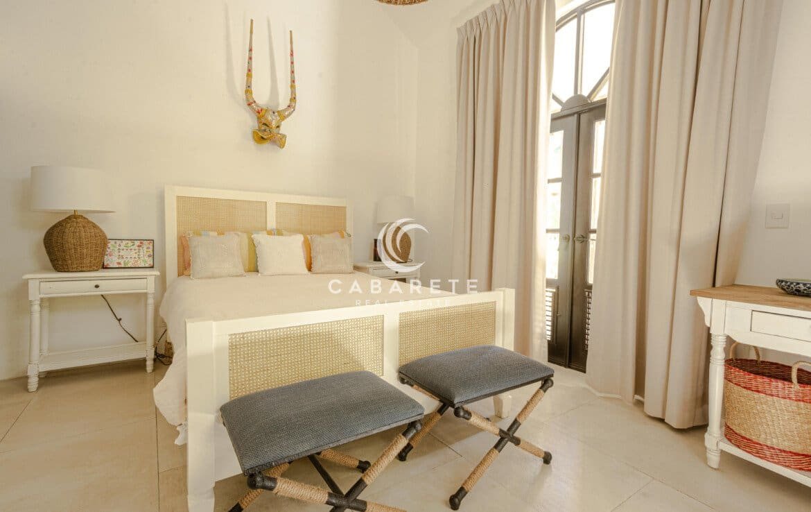 GUest bedroom1