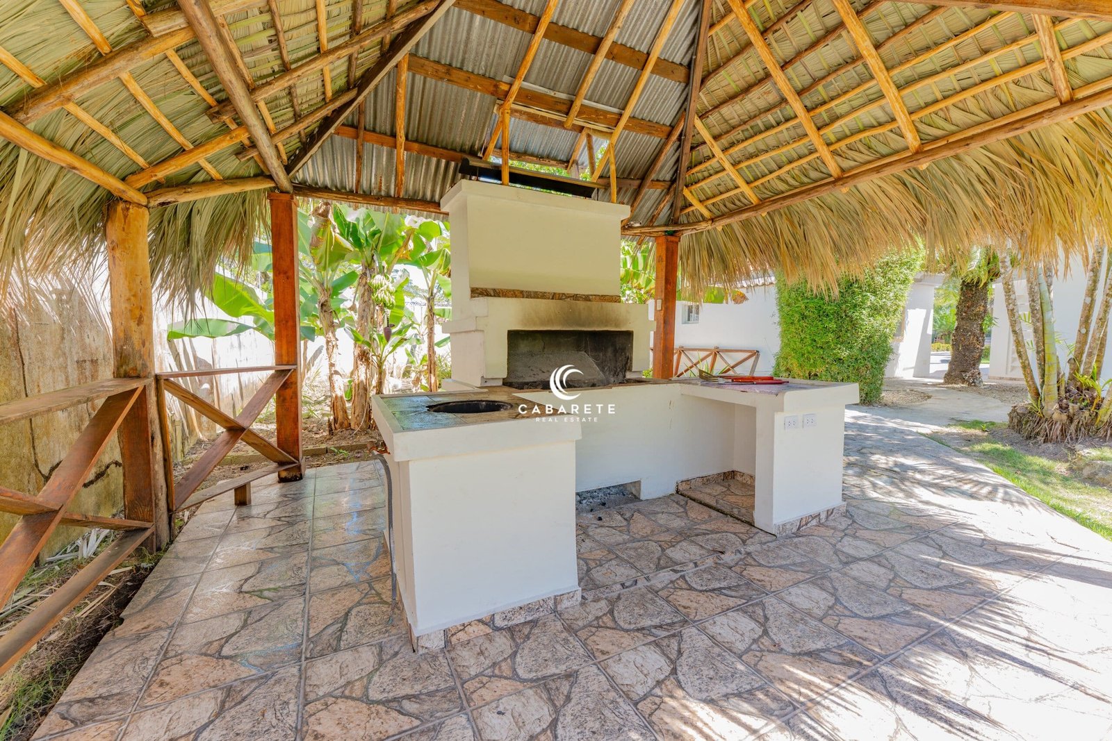 Spacious 5-bedroom, 4-bathroom villa perfect for large families or group rentals in Cabarete. #LuxuryVillaCabarete #FamilyRetreat #CaribbeanRealEstate