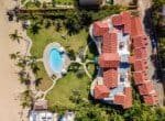 Ideally Located Beachfront Apartment