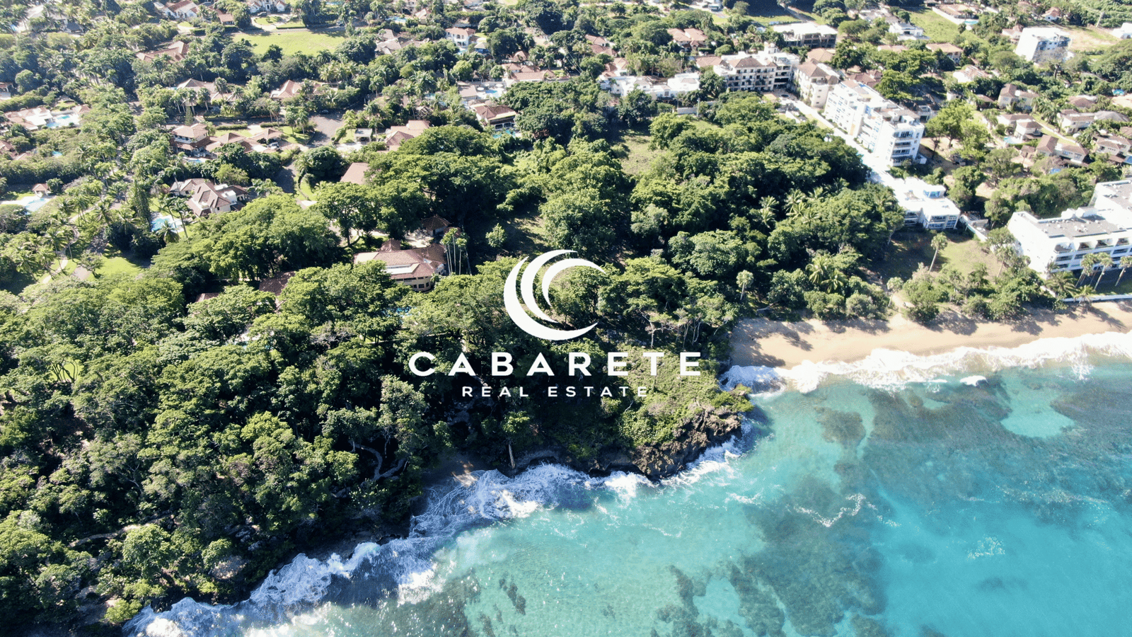 Large beachfront parcel in Playa Laguna ideal for residential or mixed-use development