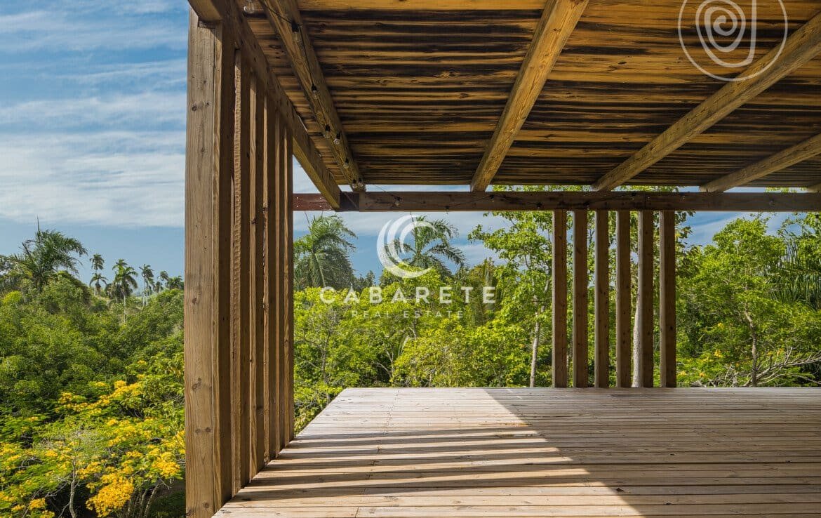 Eco Investment: Luxury Land Opportunity