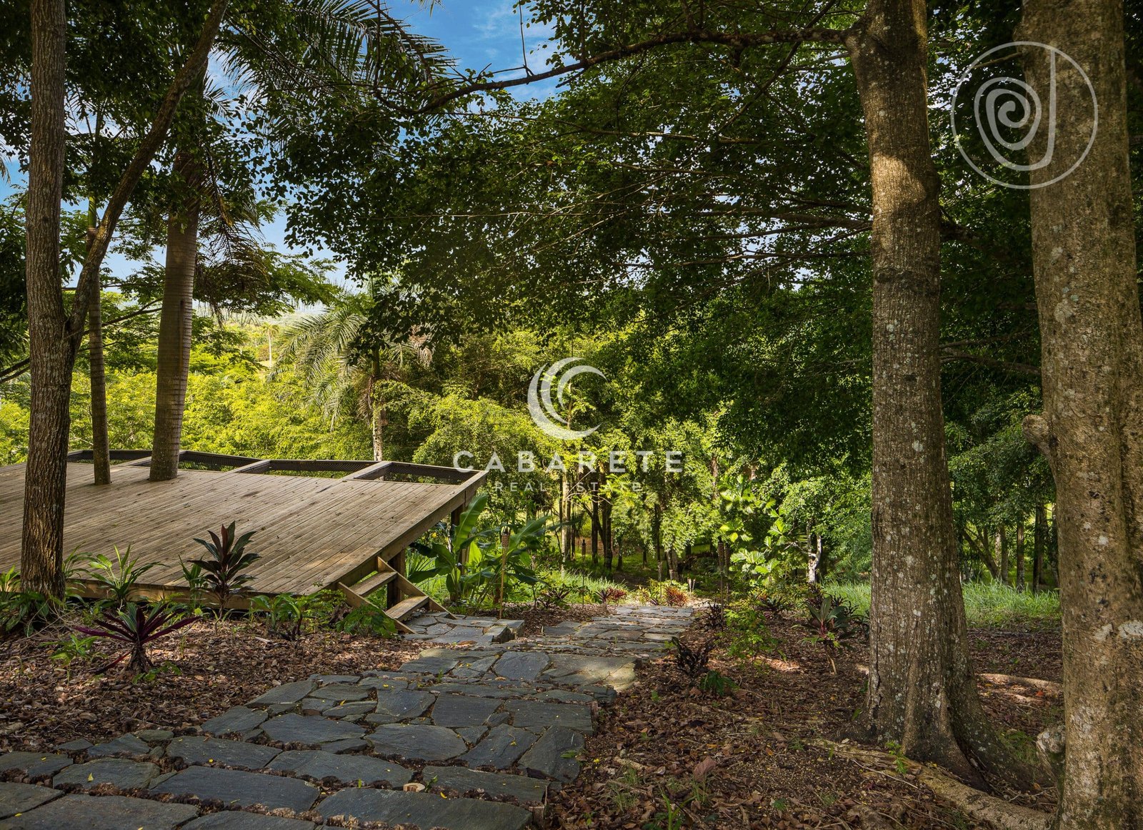 Eco Investment: Luxury Land Opportunity