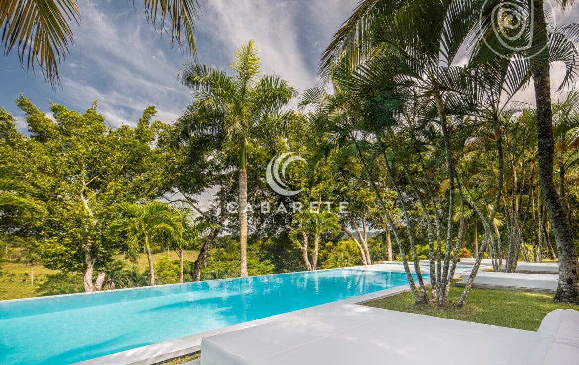 Eco Investment: Luxury Land Opportunity