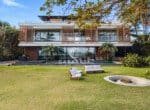 Timeless Beachfront Luxury Villa