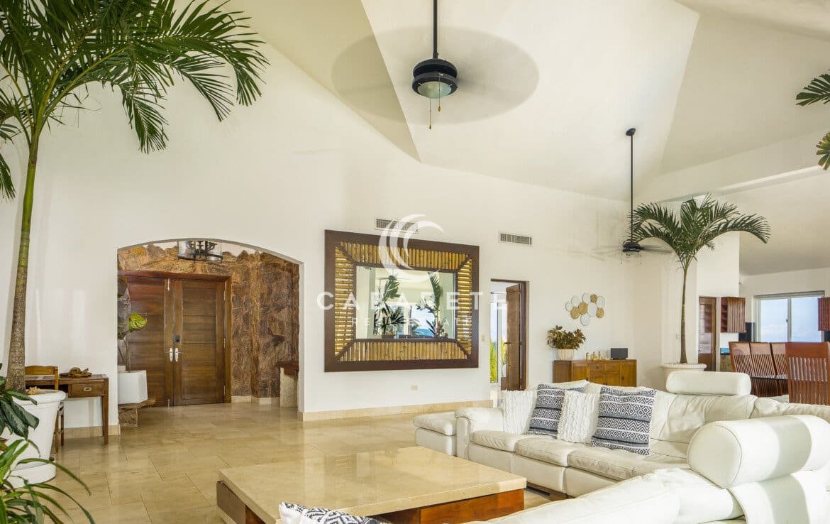 Cabarete Beachfront 4-Bedroom Penthouse