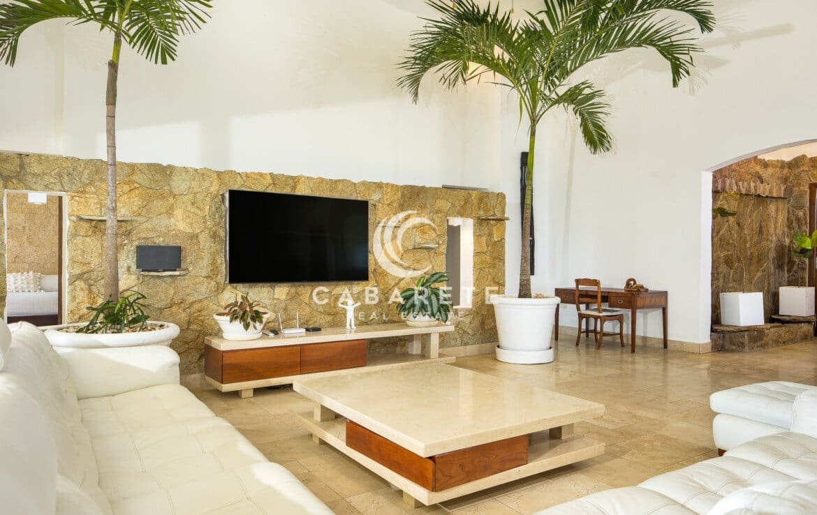 Cabarete Beachfront 4-Bedroom Penthouse