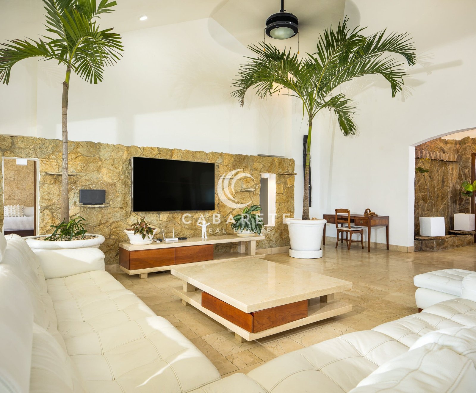 Cabarete Beachfront 4-Bedroom Penthouse