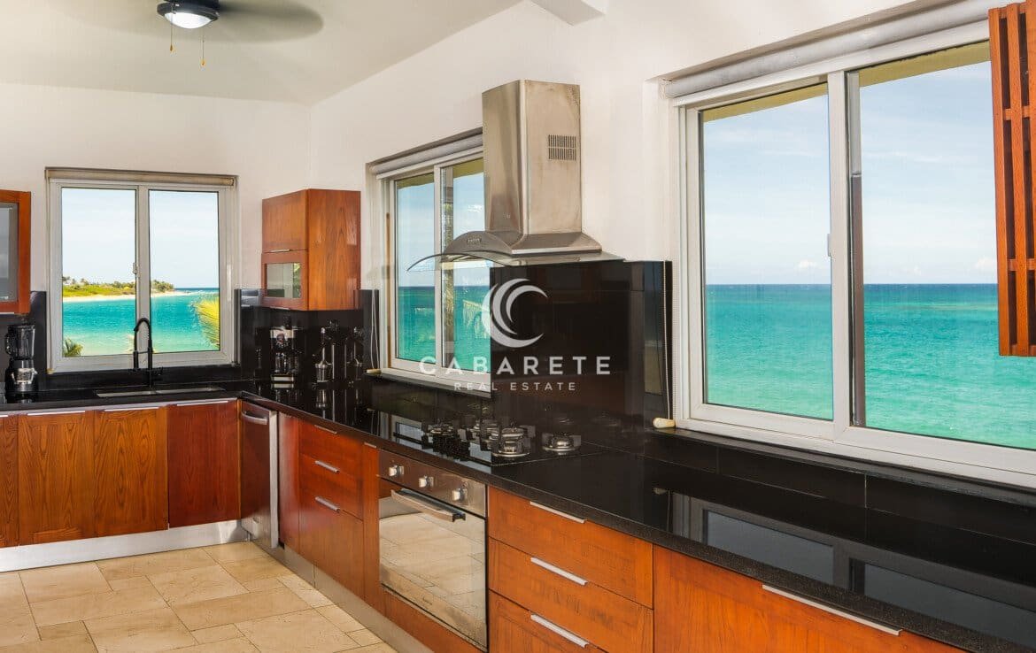 Cabarete Beachfront 4-Bedroom Penthouse