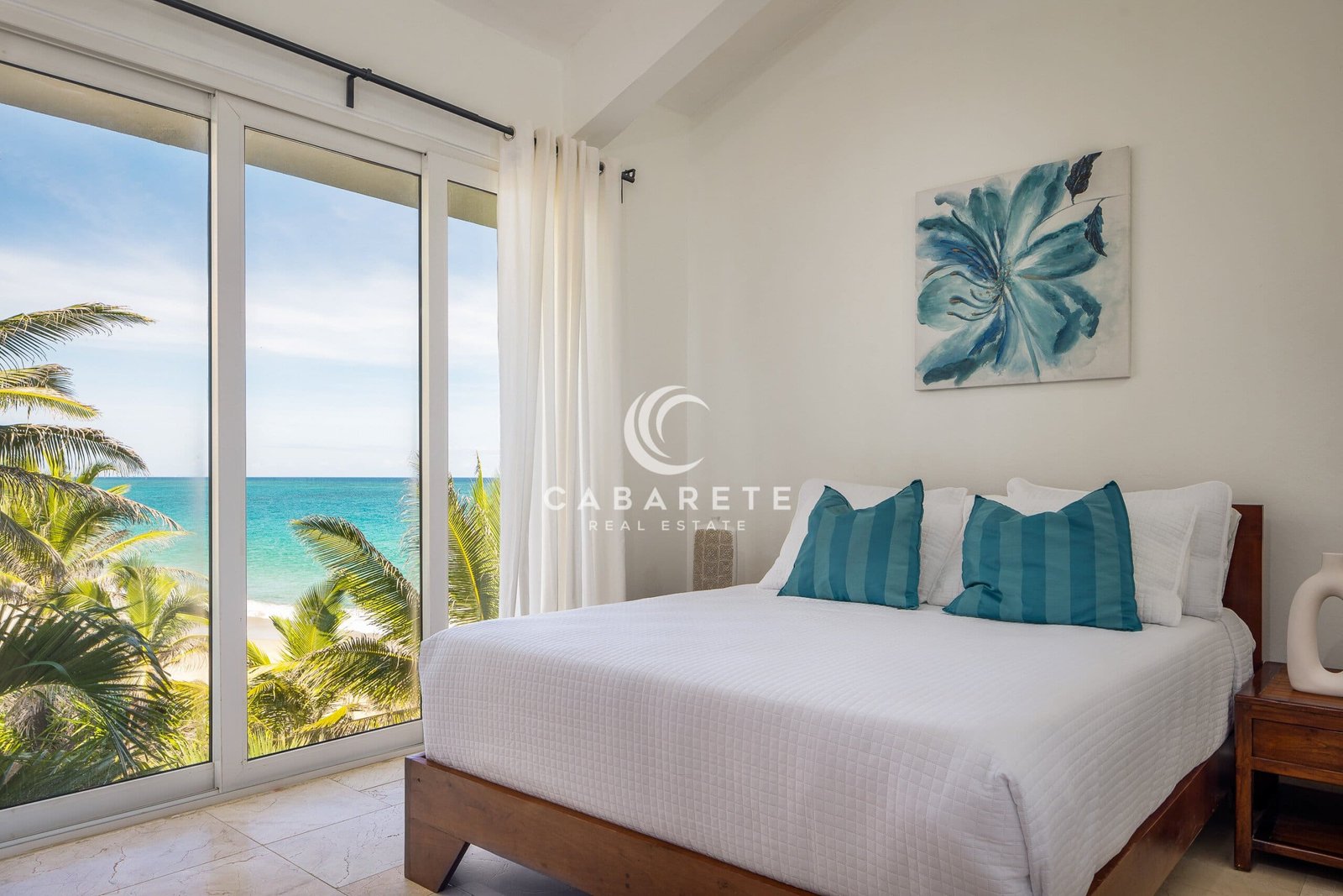 Cabarete Beachfront 4-Bedroom Penthouse