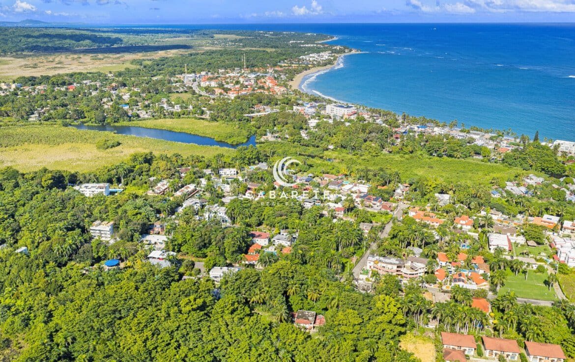 Land for sale in ProCab Cabarete in a prime central location close to the beach and town center