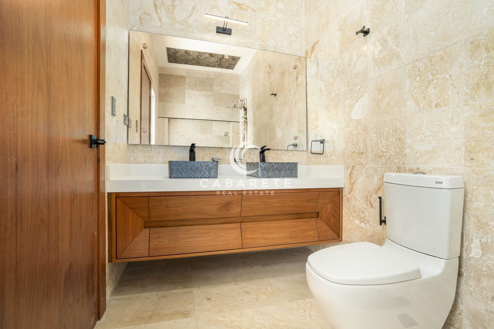 Newly built villa near Encuentro beach