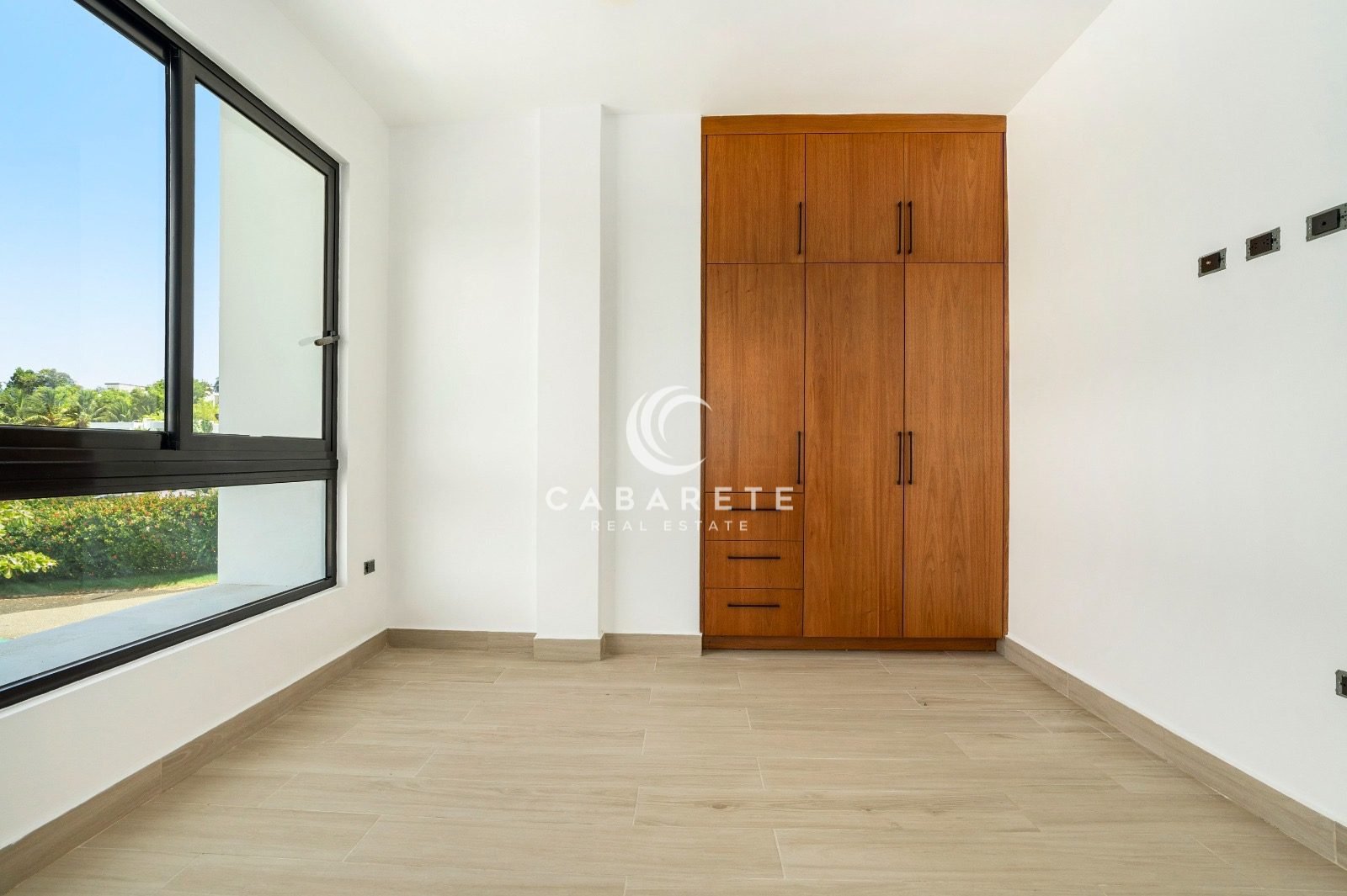 Beachside villa for sale in Encuentro Cabarete