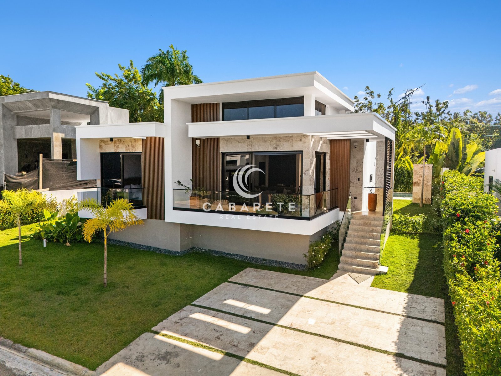 3 Bedroom Villa for Sale in Cabarete featuring modern design, private swimming pool, double parking and fully furnished interior