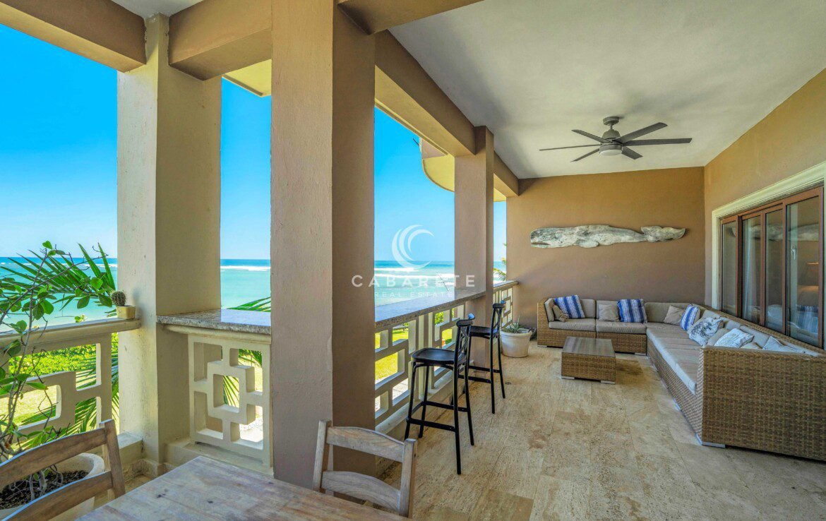 Beachfront condo for sale in Cabarete – Kite Beach renovated 2025 (10)