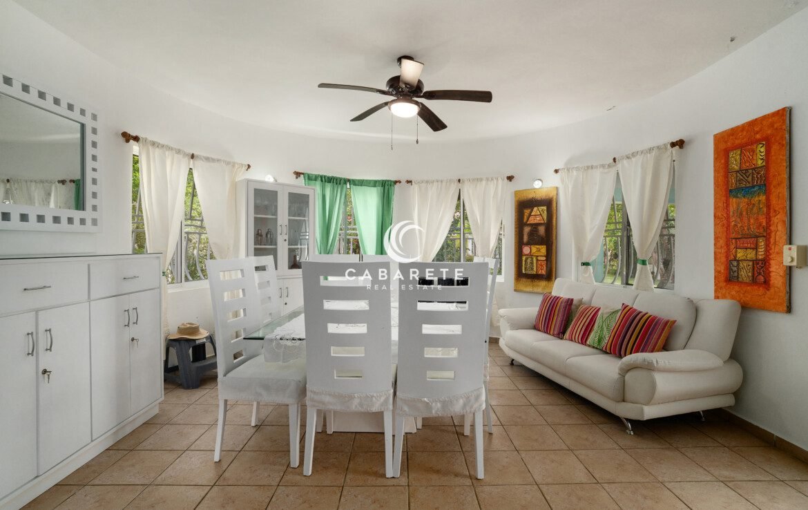 Living room in Pelícan Cabarete villa for sale