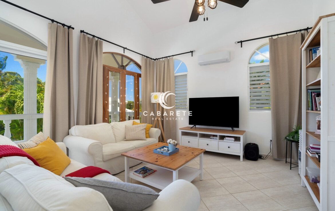 walk-to-beach villa Encuentro Cabarete pool