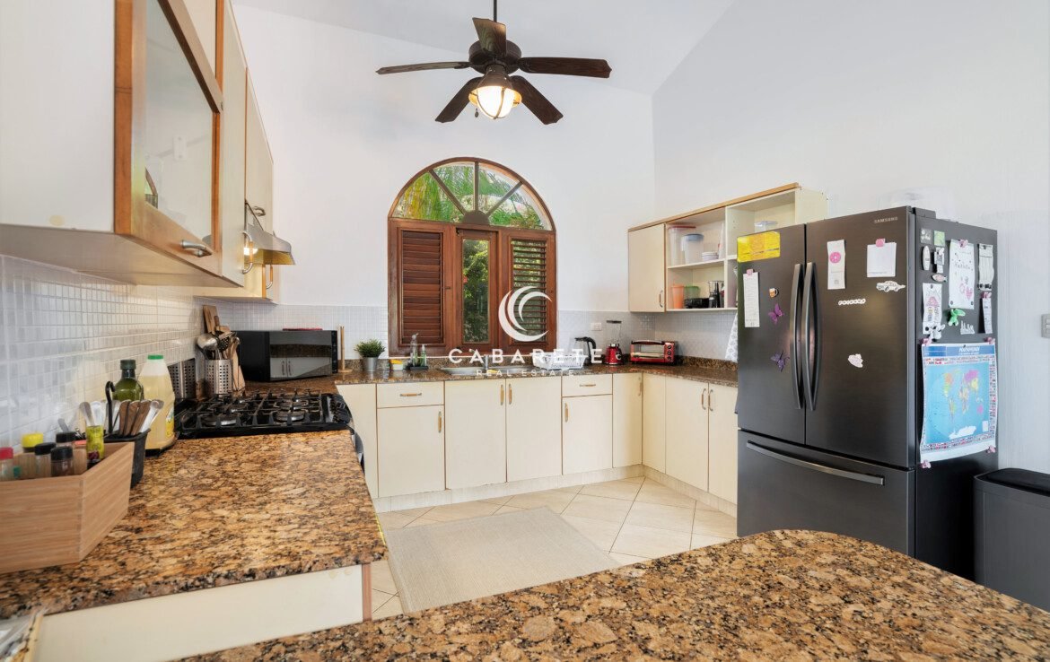 Kitchen Area in Encuentro Villa