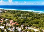 Walk-to-Encuentro Beach villa in gated community