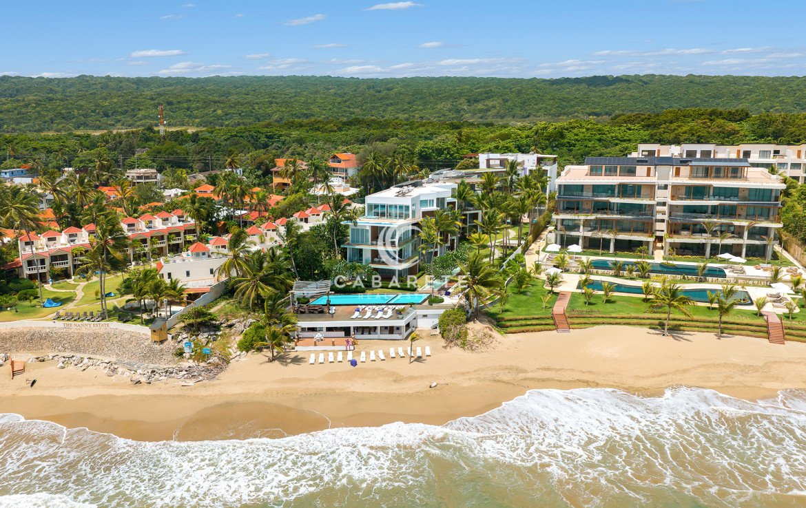 Beachfront residence in Cabarete overlooking the Atlantic Ocean
