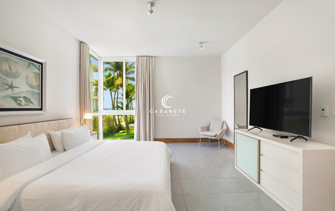 Primary bedroom with panoramic ocean views in Cabarete