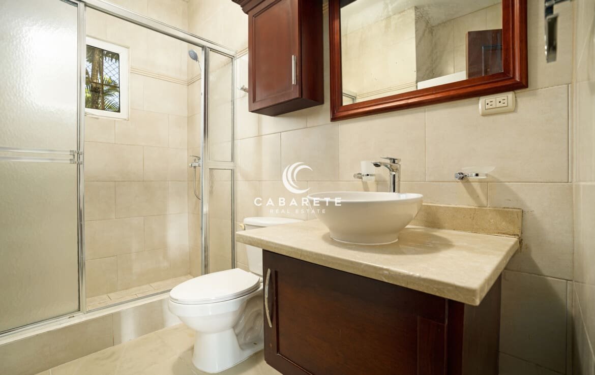 Second Bathroom in Garden Condo Pro Cab.jpg 1170×738 Second Bathroom in Garden Condo Pro Cab.jpg 1170x738