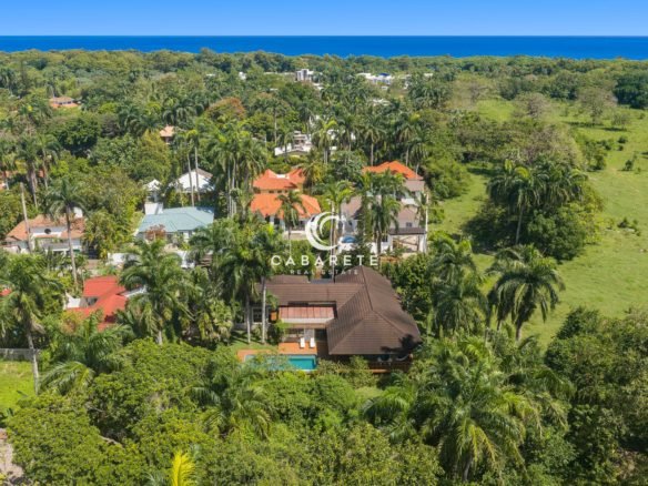 Villa for sale in Cabarete Perla Marina 5 bedroom gated community with 18m tropical pool (2)