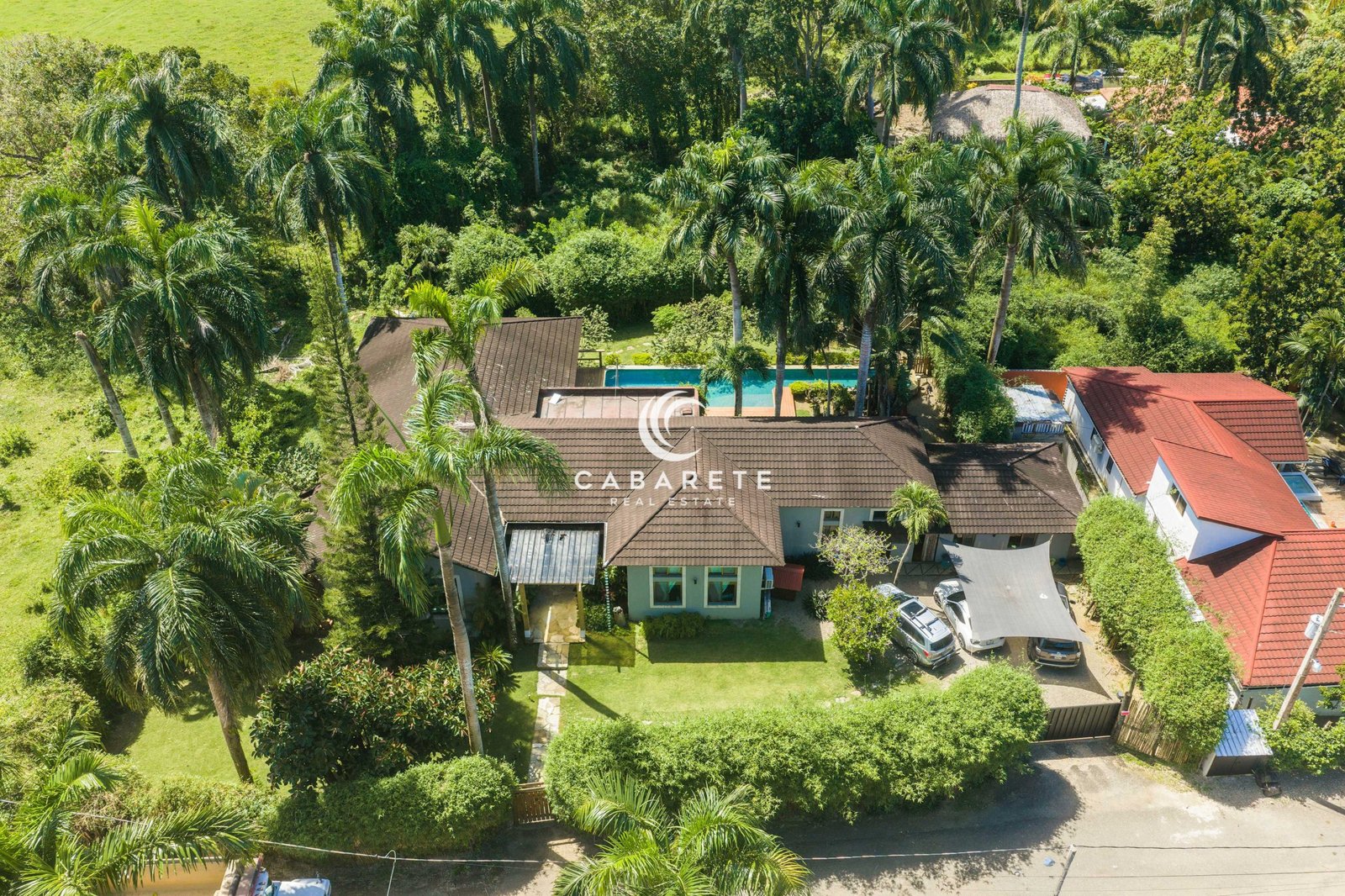 Villa for sale in Cabarete Perla Marina 5 bedroom gated community with 18m tropical pool (2)