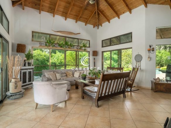 Villa for sale in Cabarete Perla Marina 5 bedroom gated community with 18m tropical pool (5)