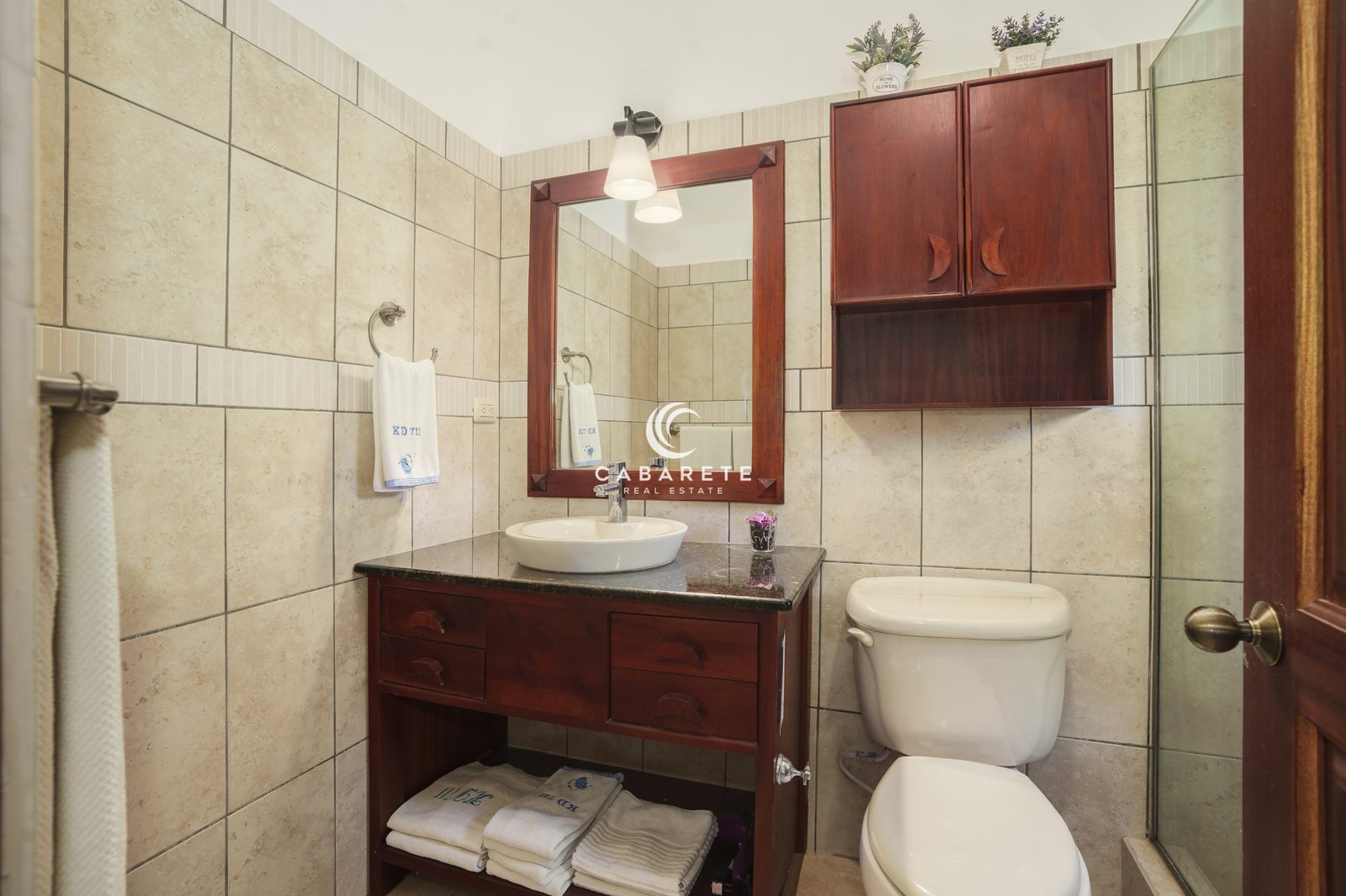 Furnished guest bedroom in Ocean Dream 2-bedroom condo